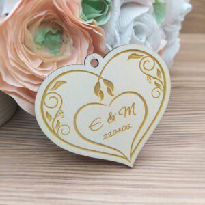 Esküvői köszönőajándék - szív - névre szóló, monogramos